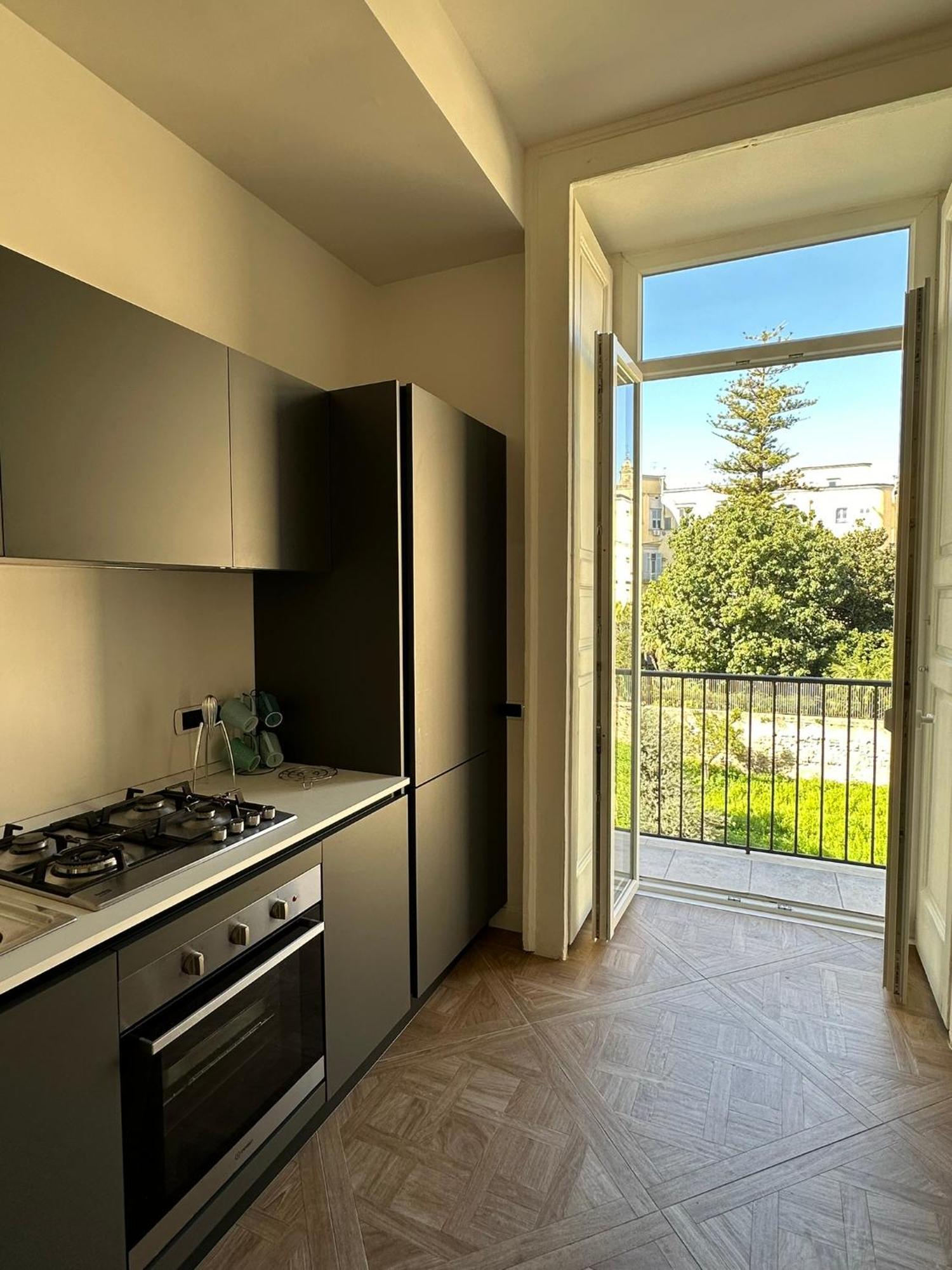 Apartamento Centrantico - S. Chiara View Nápoles Exterior foto
